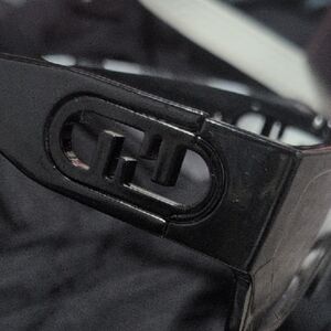 Chic Black Sunglasses